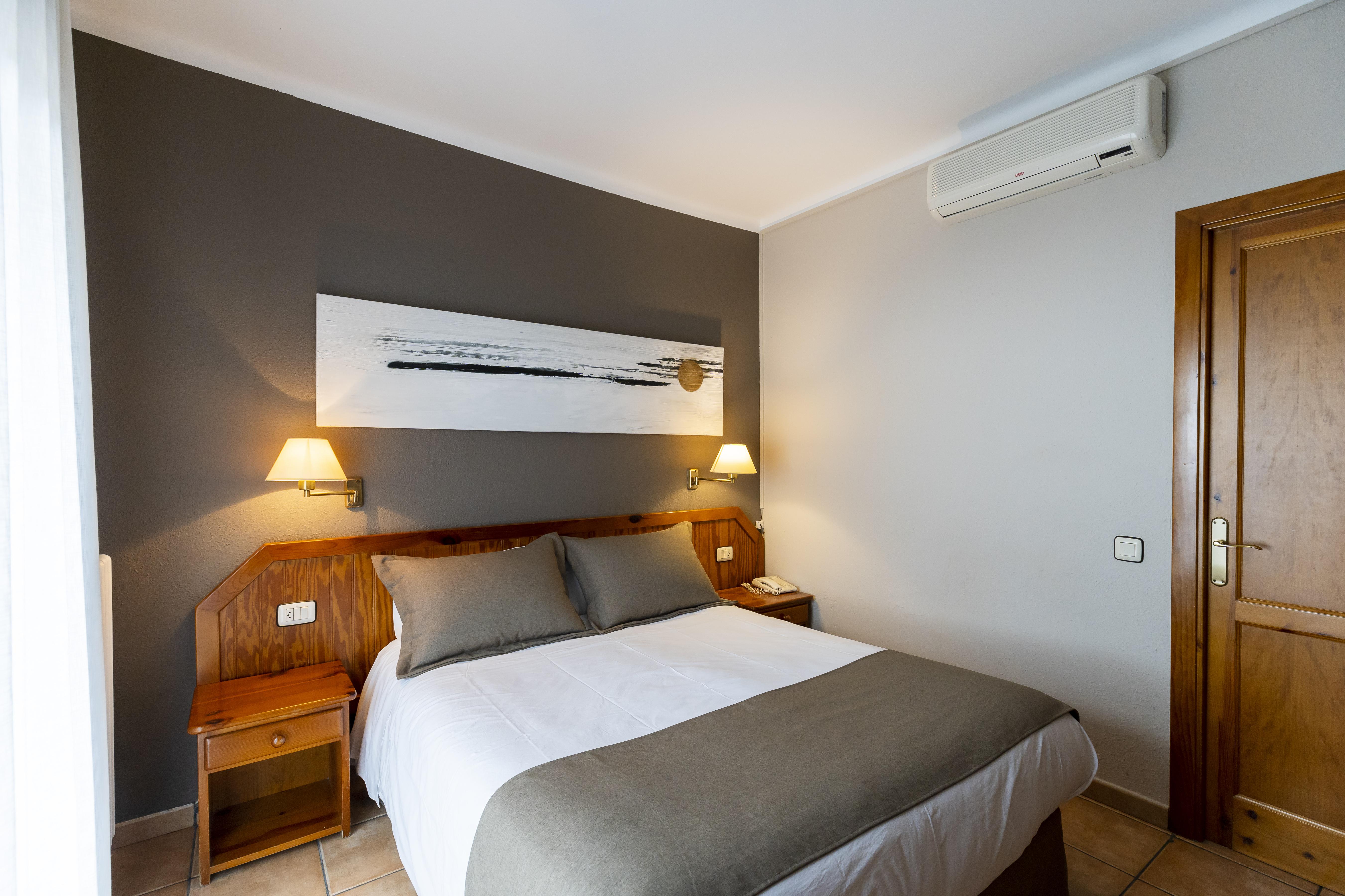 Yomo Petit Paris Hotel เอิงคาม ภายนอก รูปภาพ