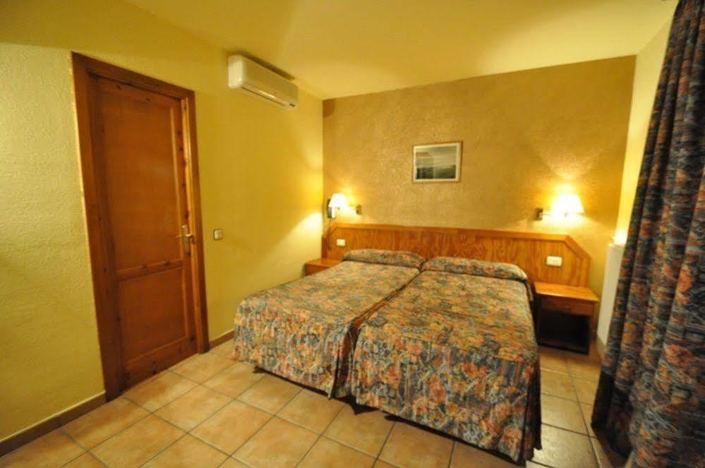 Yomo Petit Paris Hotel เอิงคาม ภายนอก รูปภาพ