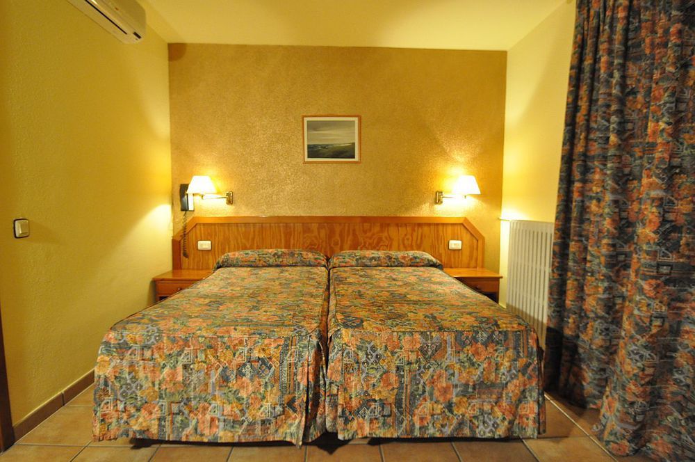 Yomo Petit Paris Hotel เอิงคาม ภายนอก รูปภาพ